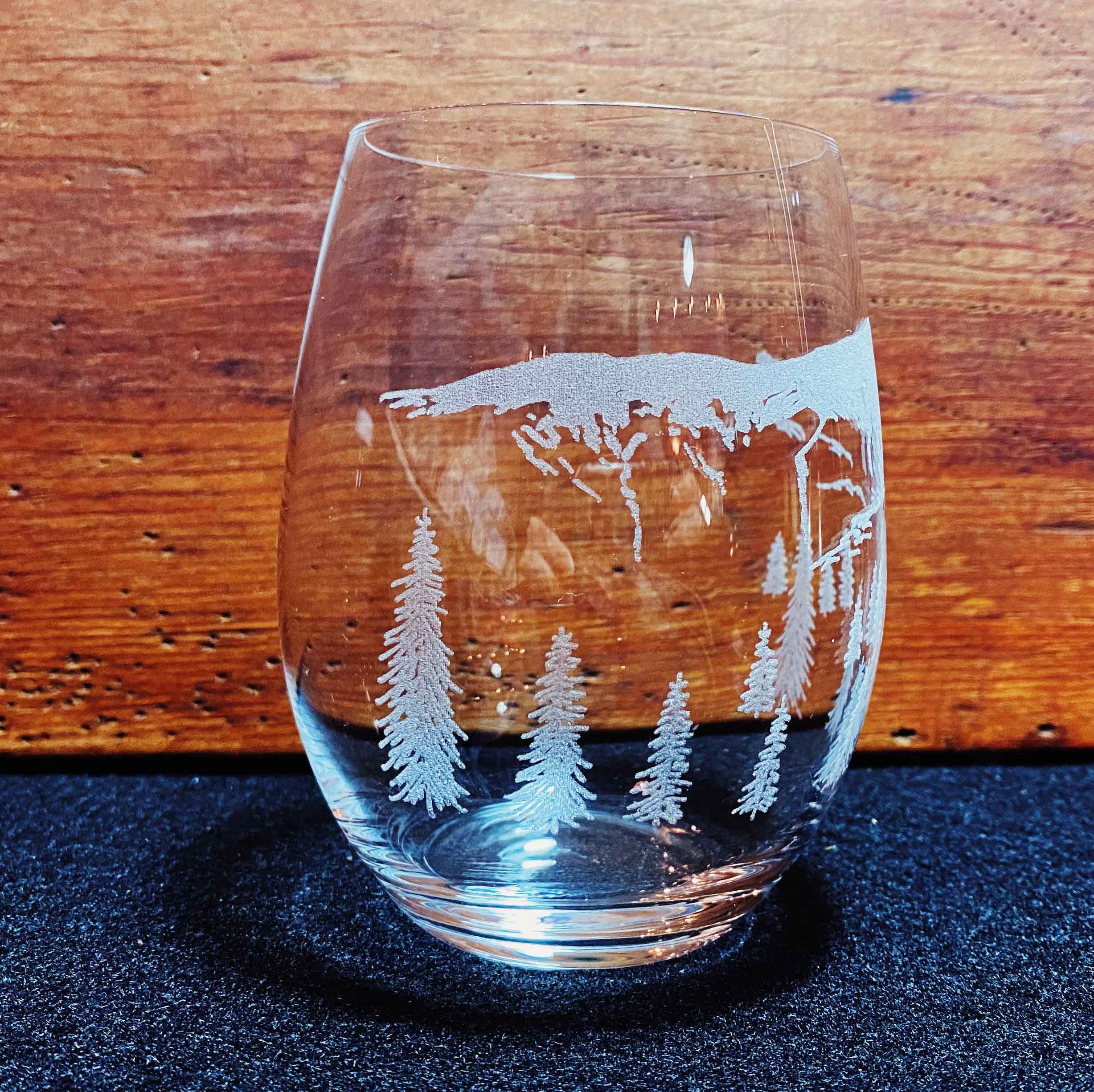 Mt. Washington NH Stemless Crystal Wine Glass - Image 2
